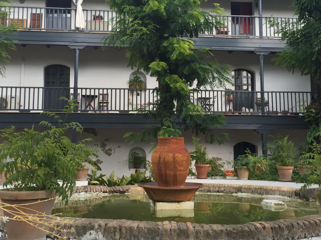 Oasis En El Centro De Sevilla Buitenkant foto
